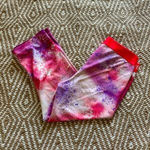 Nike Dri-Fit Capris 19” Inseam Size Medium - White Purple Pink Splatter Print